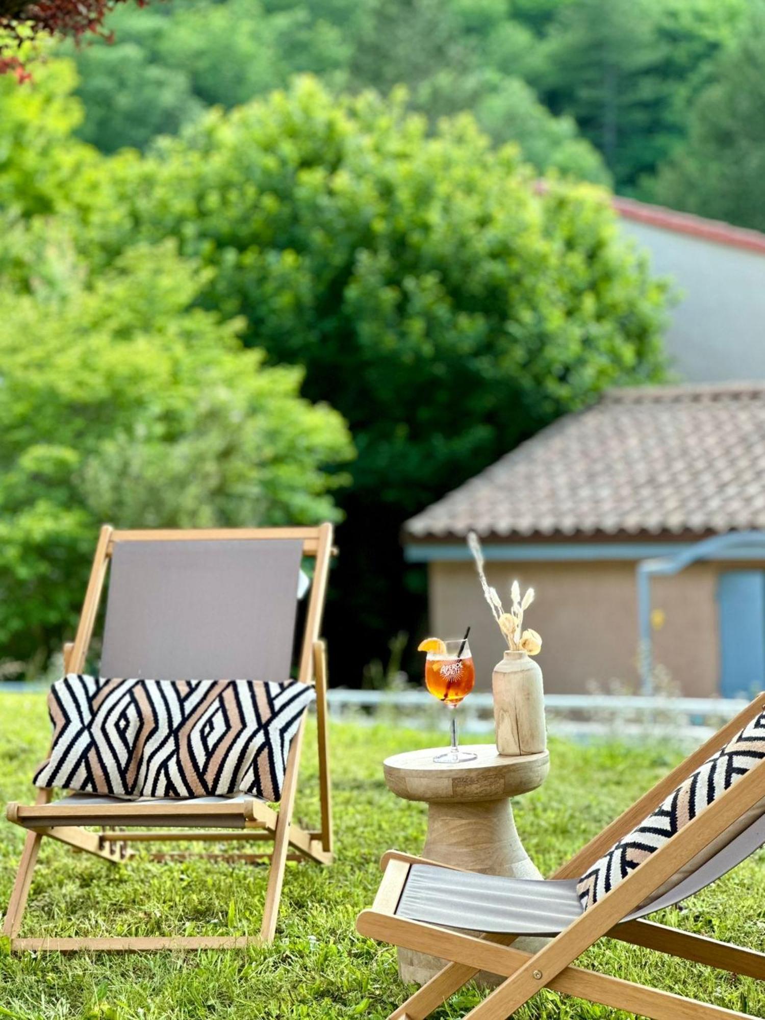Hotel Le Refuge Des Sources Digne-les-Bains Exterior foto